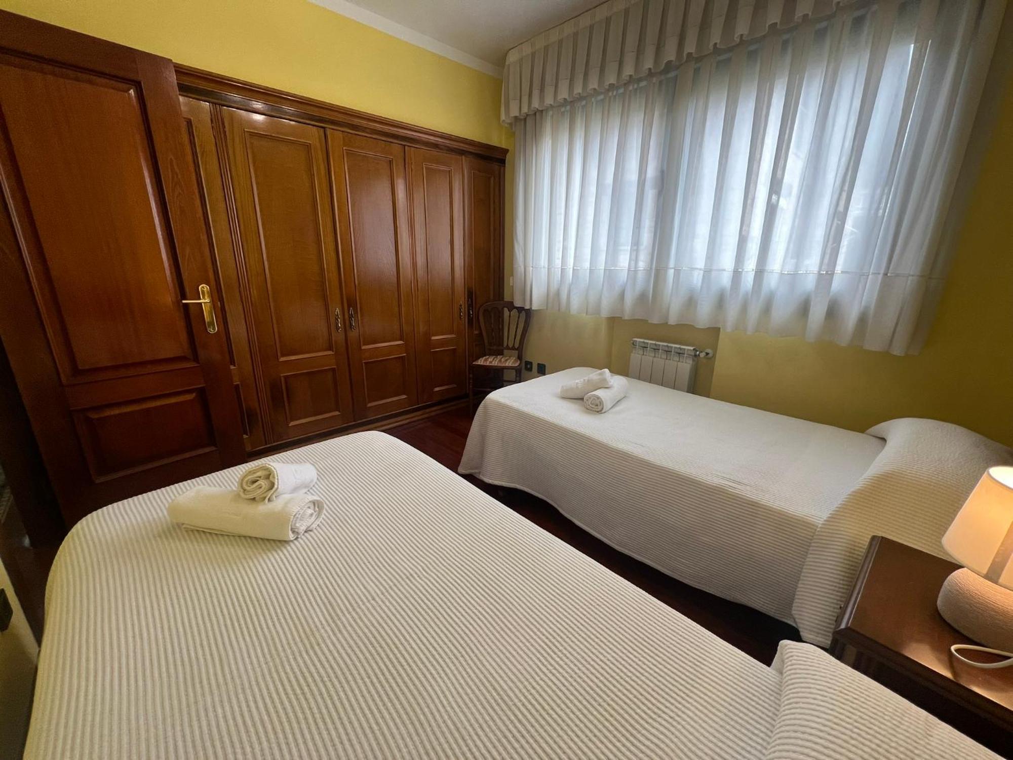 Gestiona2R- Casa Grande En El Centro De Llanes Villa ภายนอก รูปภาพ