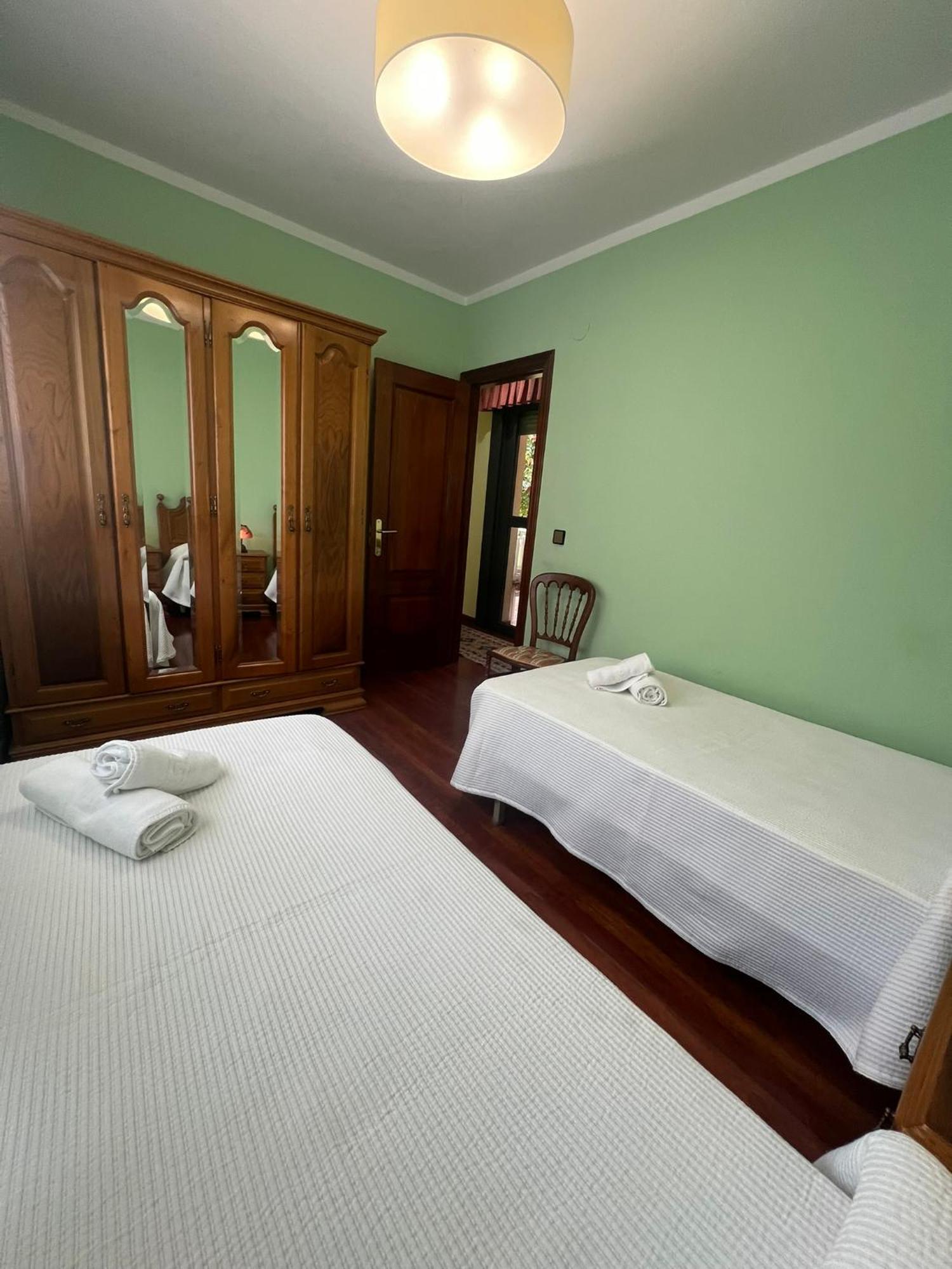 Gestiona2R- Casa Grande En El Centro De Llanes Villa ภายนอก รูปภาพ